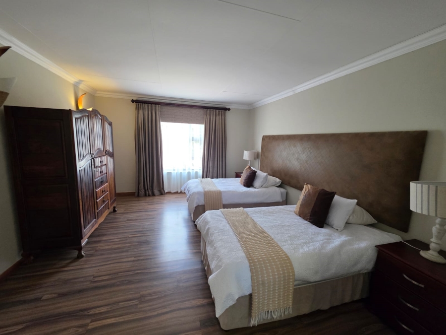 38 Bedroom Property for Sale in Paul Roux Free State